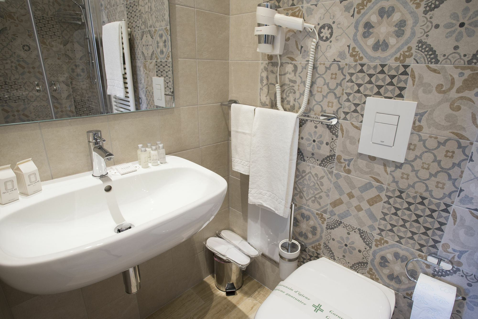 Leonardo Da Vinci Guest House Rome Bagian luar foto